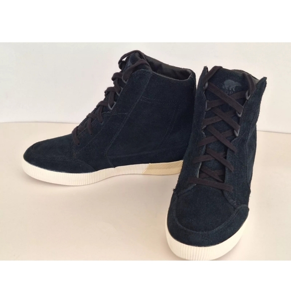 US8.5 Sorel Out N About II Wedge Suede Ankle Boots Black Waterproof - Picture 7 of 13